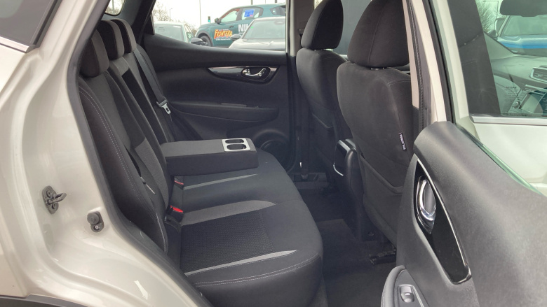 Nissan Qashqai 1.5 dCi 115 Acenta Premium 5dr Diesel Hatchback